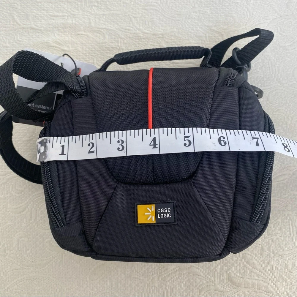 Case Logic Black Padded Compact system/hybrid Camera Bag DCB304 NWT